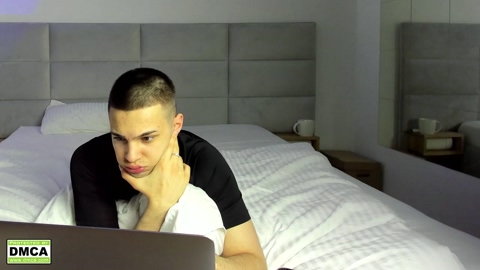 cute_thomas  12-06-2022